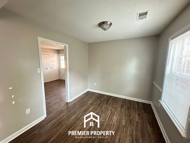 Building Photo - 6362 N Fawn Hollow Cir