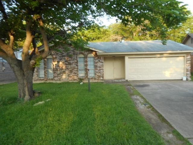 Primary Photo - 2325 Avenue B