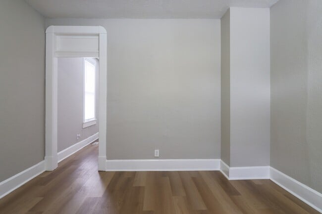Building Photo - 1668 S Talbott St