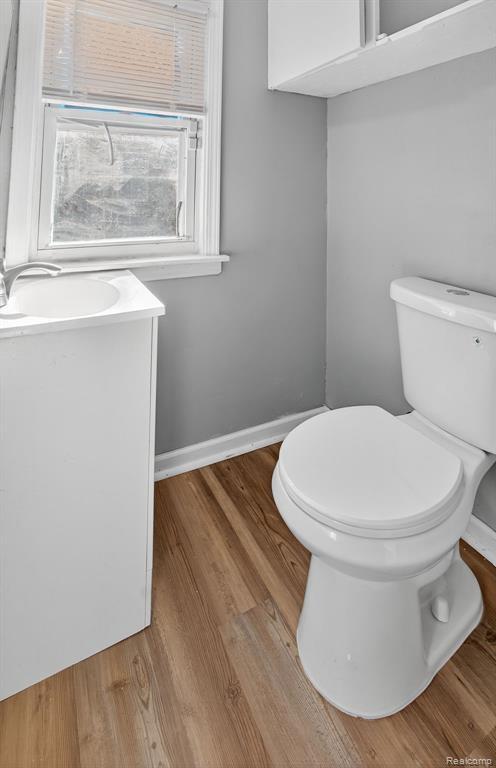 Building Photo - 20216 Regent Dr