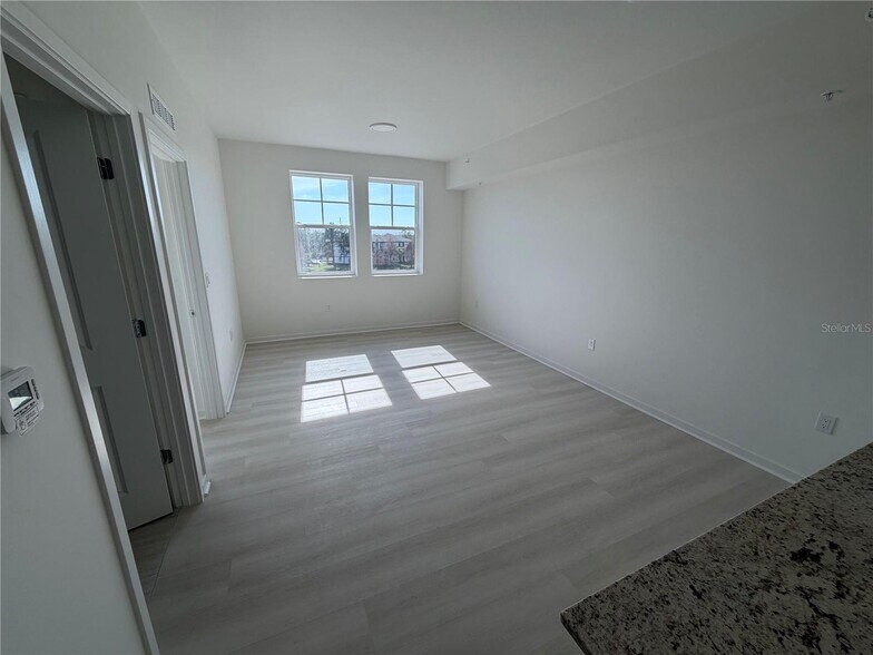 Building Photo - 5587 Millennia Park Dr