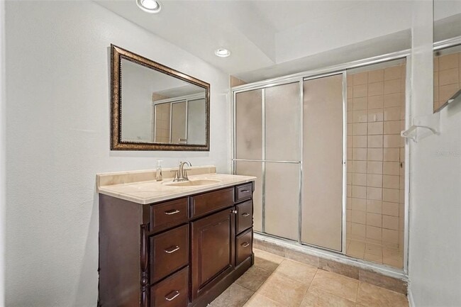 Building Photo - 18302 Aintree Ct