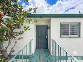 Building Photo - SD: Bright 2BD/2BA Corner Unit Condo in Escondido with Reserved Parking, Quartz Kitchen & Private...