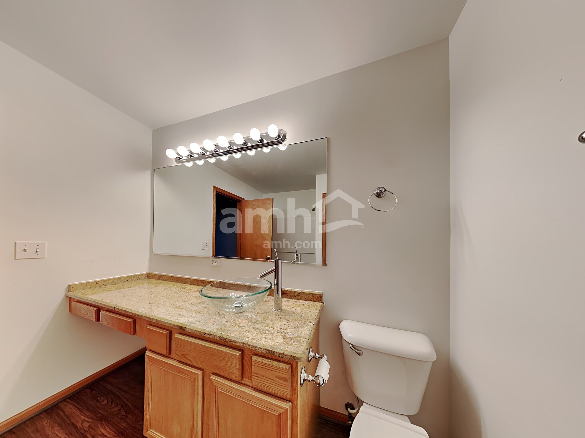 Building Photo - 2263 N Arapahoe Trail