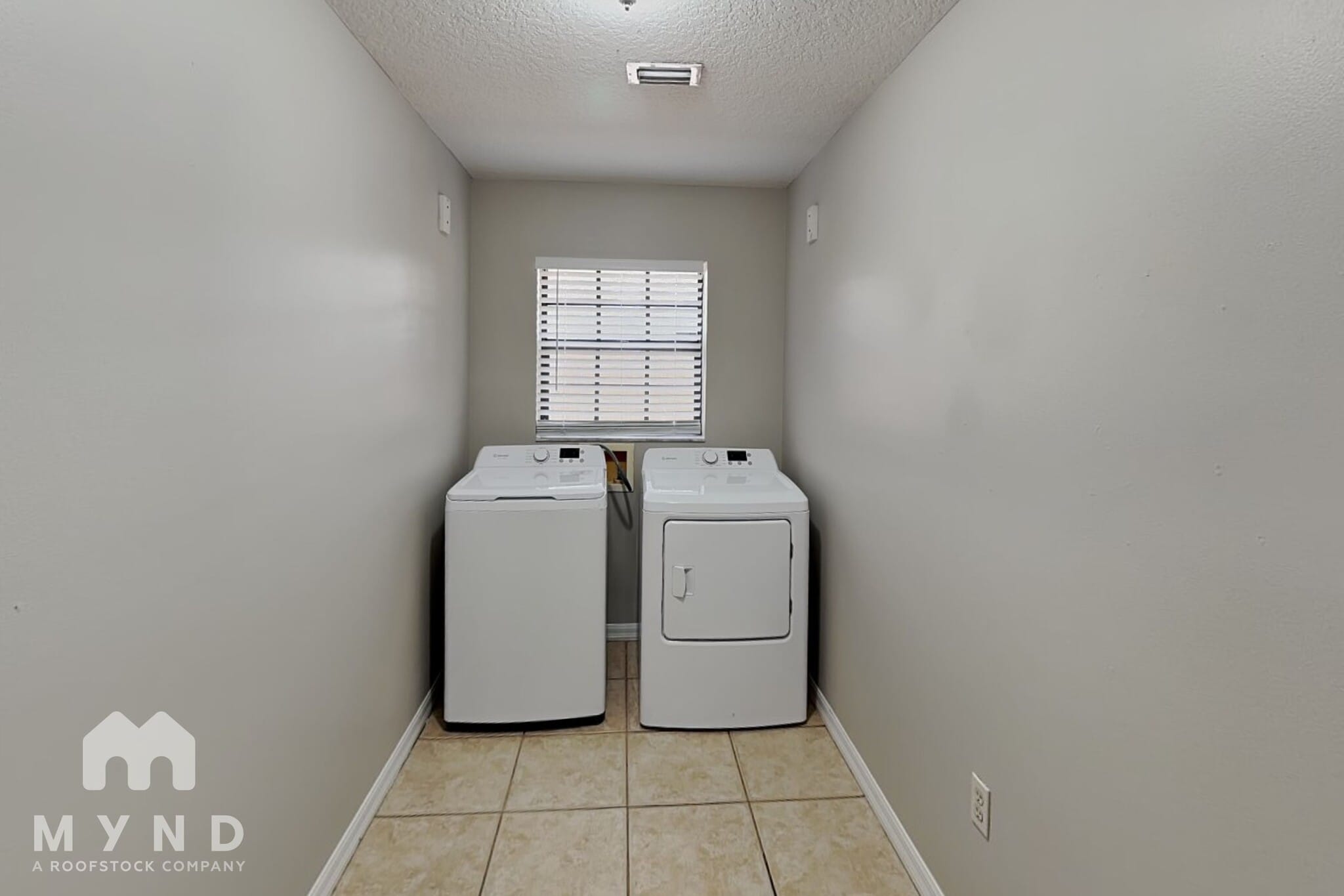 Building Photo - 4680 Marsh Harbor Dr