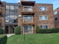 Building Photo - 17544 71st Ave