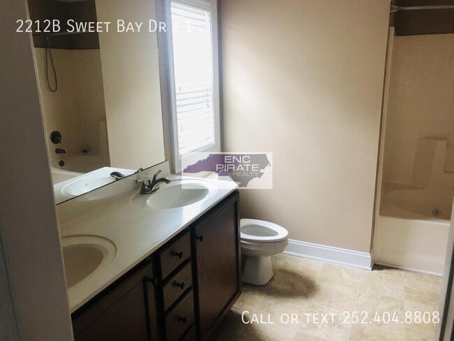 Building Photo - 2212B Sweet Bay Drive.