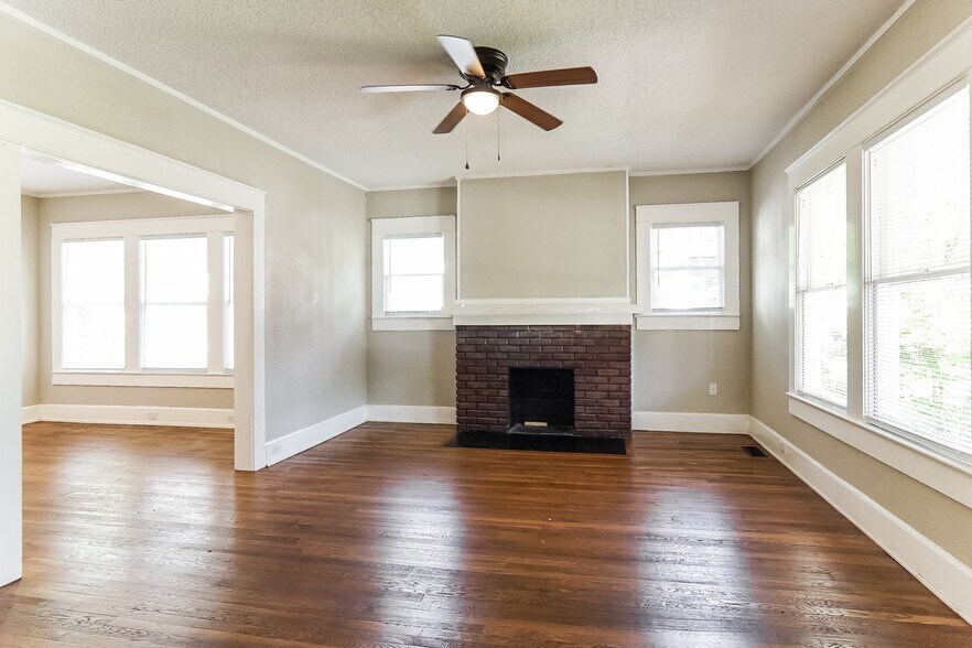 Building Photo - 1784 Mc Millon Ave