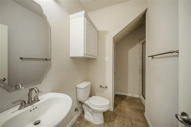 Building Photo - 1442 Wellesley Dr