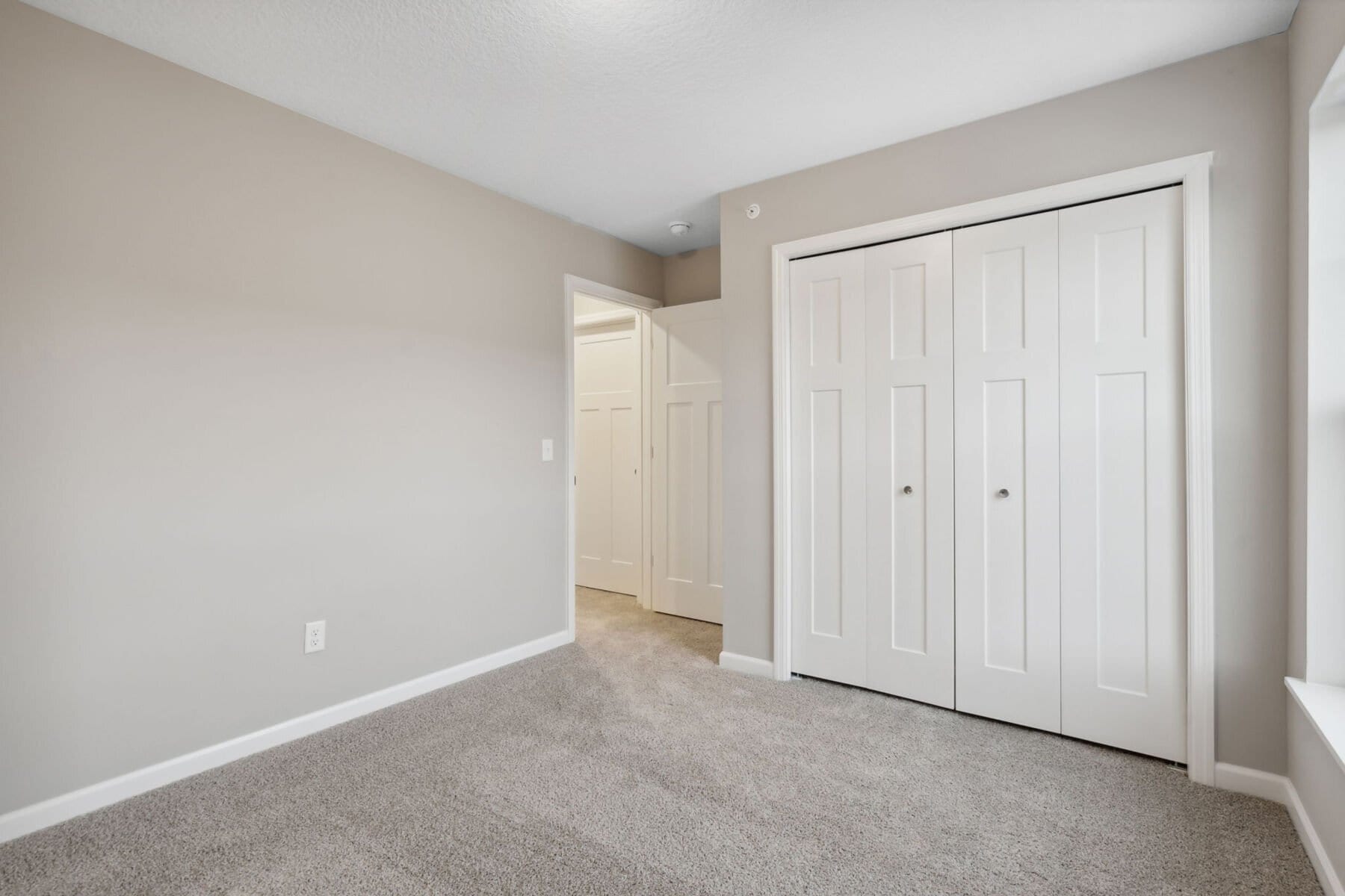 Building Photo - 13647 Marsh View Blvd