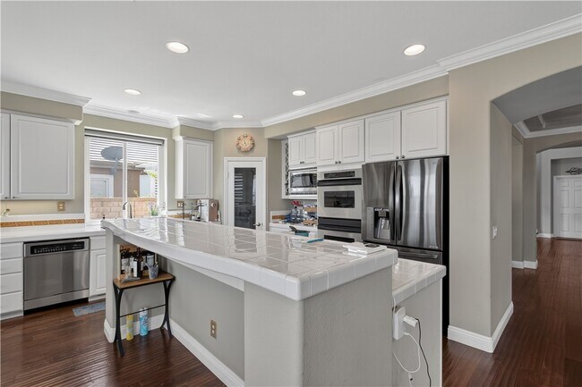 Building Photo - 4459 Putting Green Dr