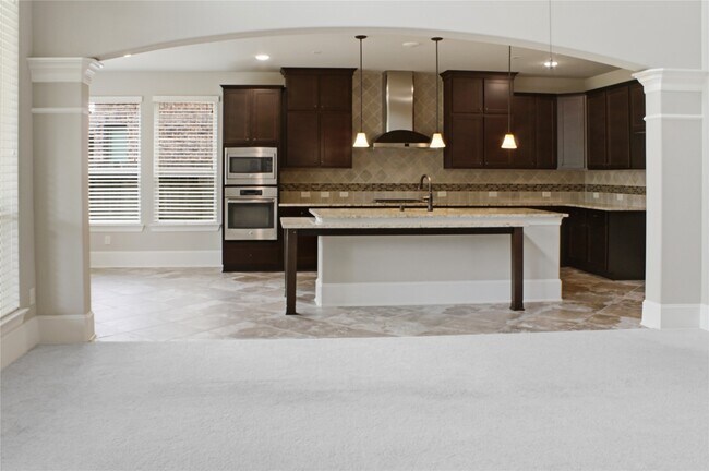 Building Photo - 10115 Cypress Path