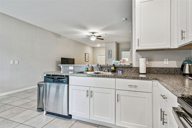 Building Photo - 4415 Globe Thistle Dr