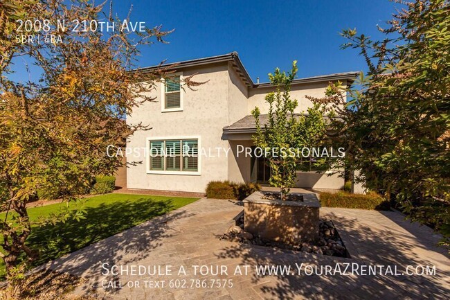 Building Photo - Stunning 5-Bedroom, 3.5-Bathroom Home in V...