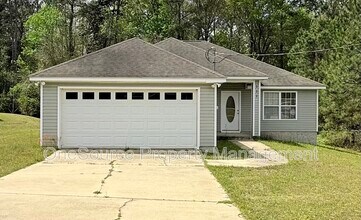 Building Photo - 111 N Charles Willis Dr