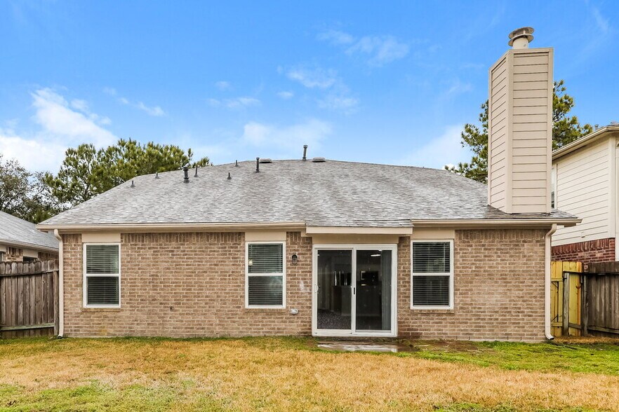 Building Photo - 11915 Sonora Springs Dr