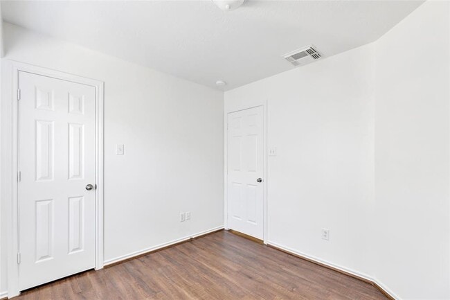 Building Photo - 17635 Olympic Park Ln