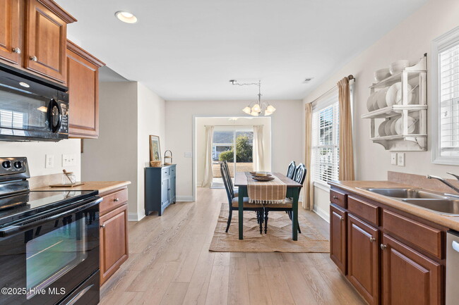 Building Photo - 1274 Neptuno Ct