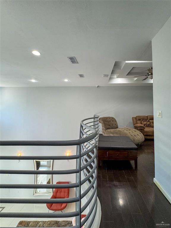 Building Photo - 201 Ulex Ave