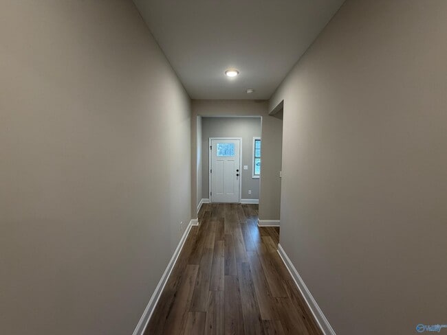 Building Photo - 433 Lando Cain Rd