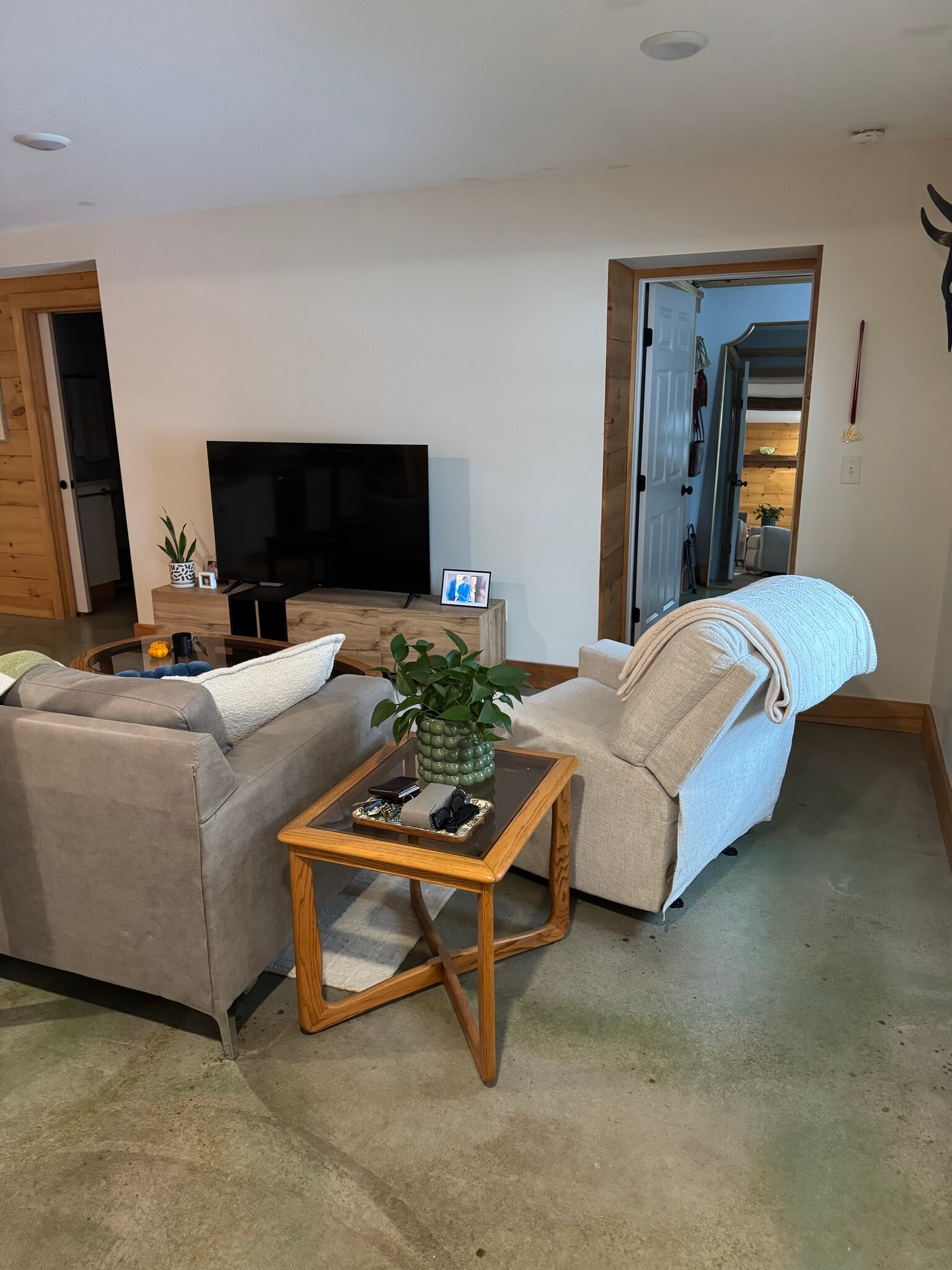 Building Photo - 361 S Winooski Ave