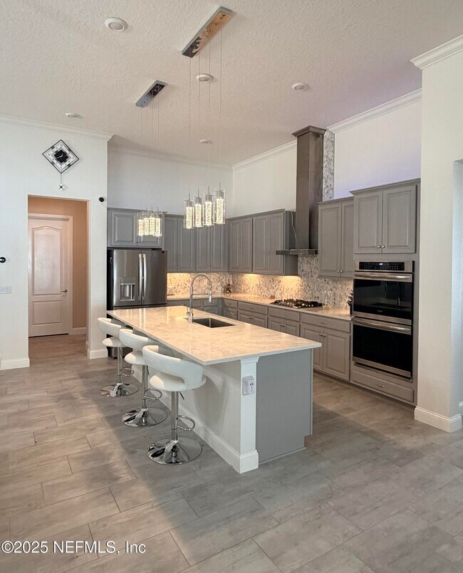 Building Photo - 26 Antila Wy.