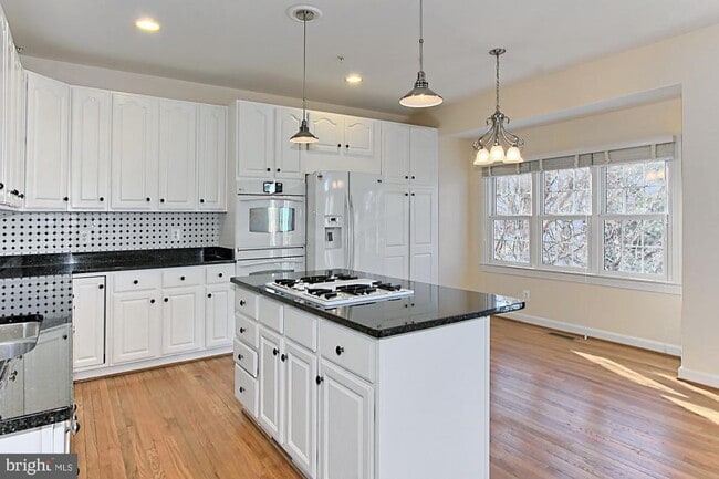 Building Photo - 1850 Brenthill Wy