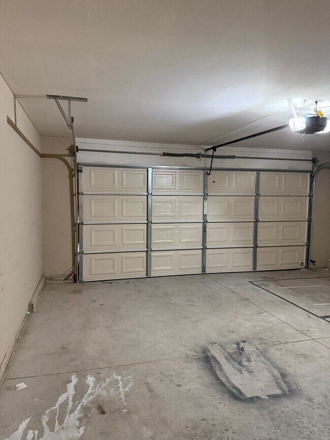 Building Photo - 17657 Dayton St