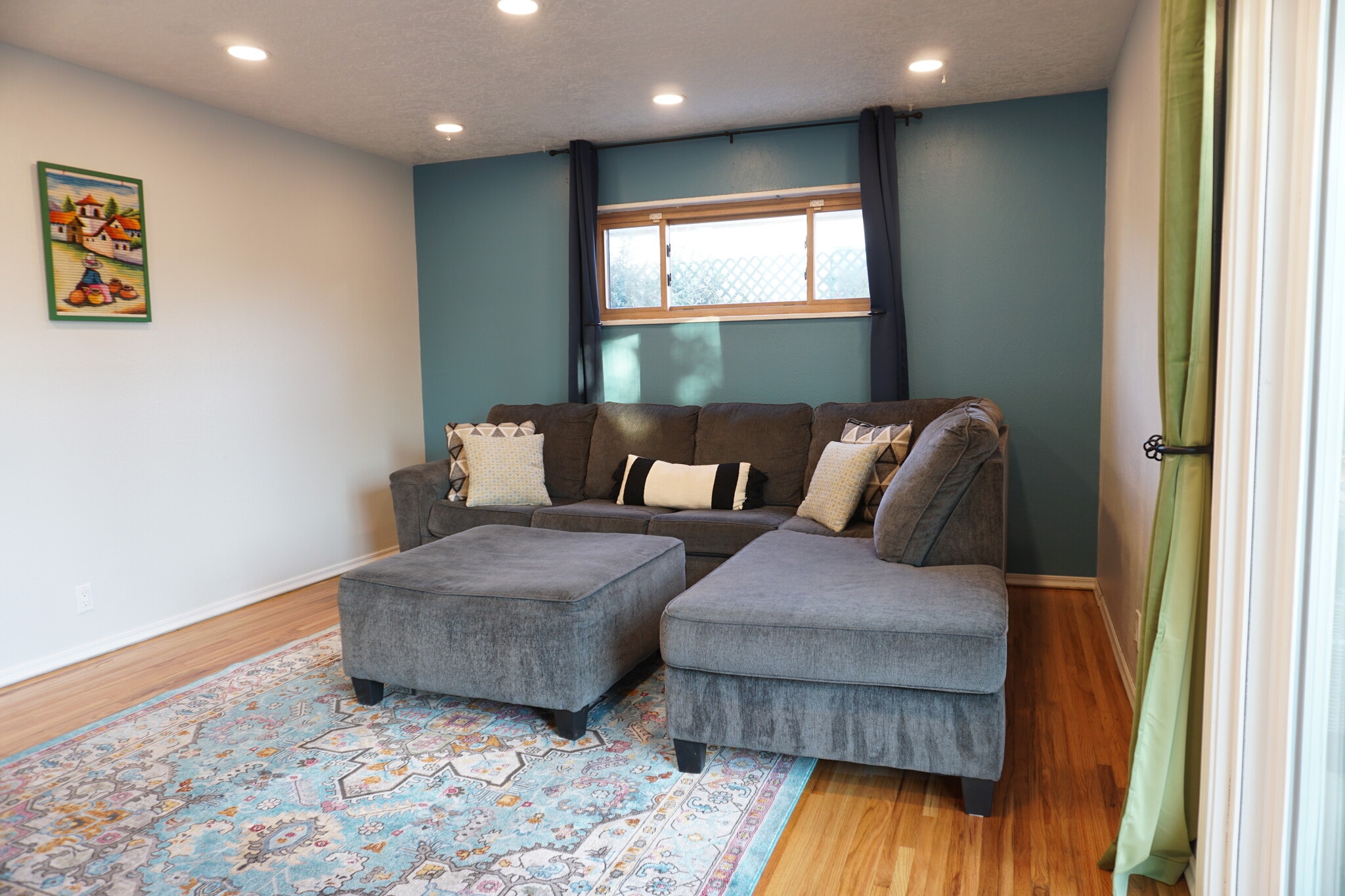 Building Photo - 10108 Chapala Ct NE