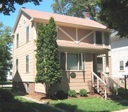 Building Photo - 1508 Adams St