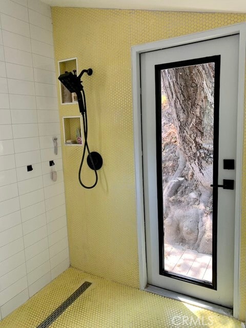 Building Photo - 2415 Laguna Canyon Rd