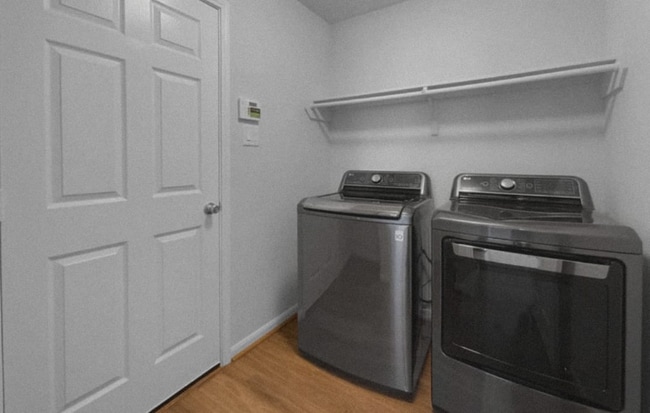 Building Photo - 25621 Ramsey Heights Way