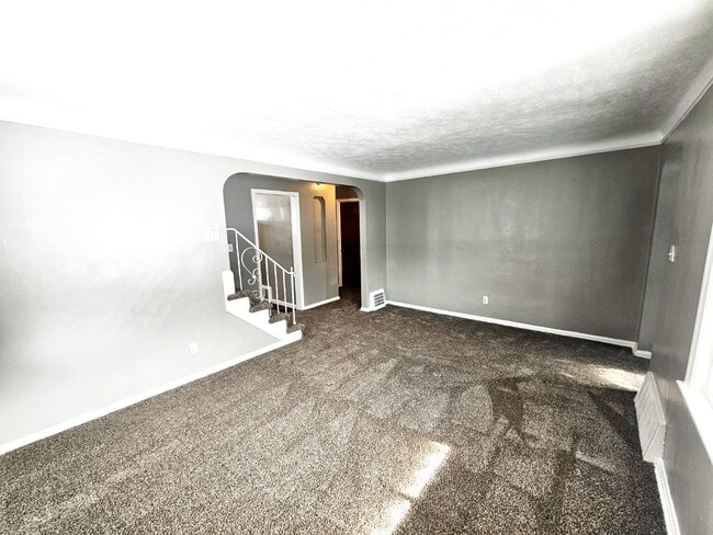 Building Photo - 18413 Lewis Dr