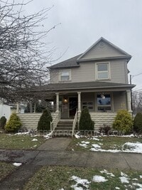 Building Photo - 717 N Union St