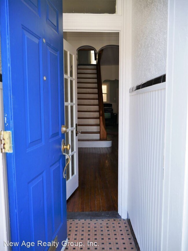 Building Photo - 3 br, 1.5 bath House - 1322 Mifflin Street