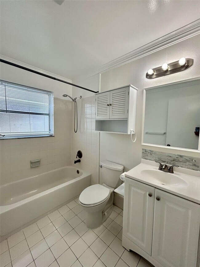 Building Photo - 2966 NW 89th Terrace