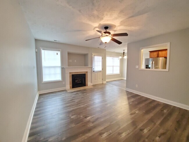 Building Photo - 142 N Copper Creek Dr