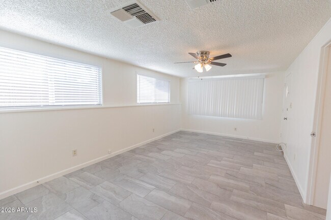 Building Photo - 330 E 14th St