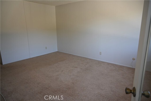 Building Photo - 497 S El Molino Ave