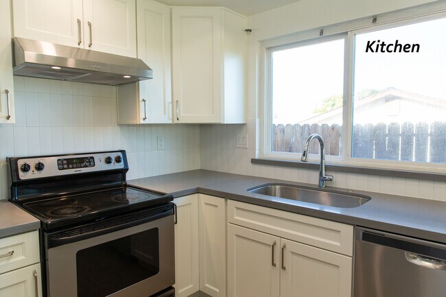 Kitchen - 2229 San Remo Way