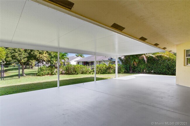 Building Photo - 3562 Southern Orchard Rd W