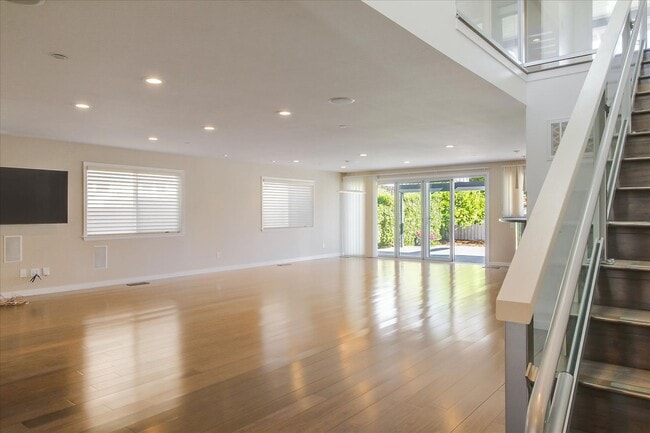 Building Photo - Beautiful Home For Rent in Cupertino with Solar, Pool and Sauna Coming Soon!