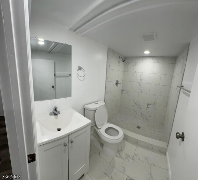 Primary Photo - 74 Eaton Pl