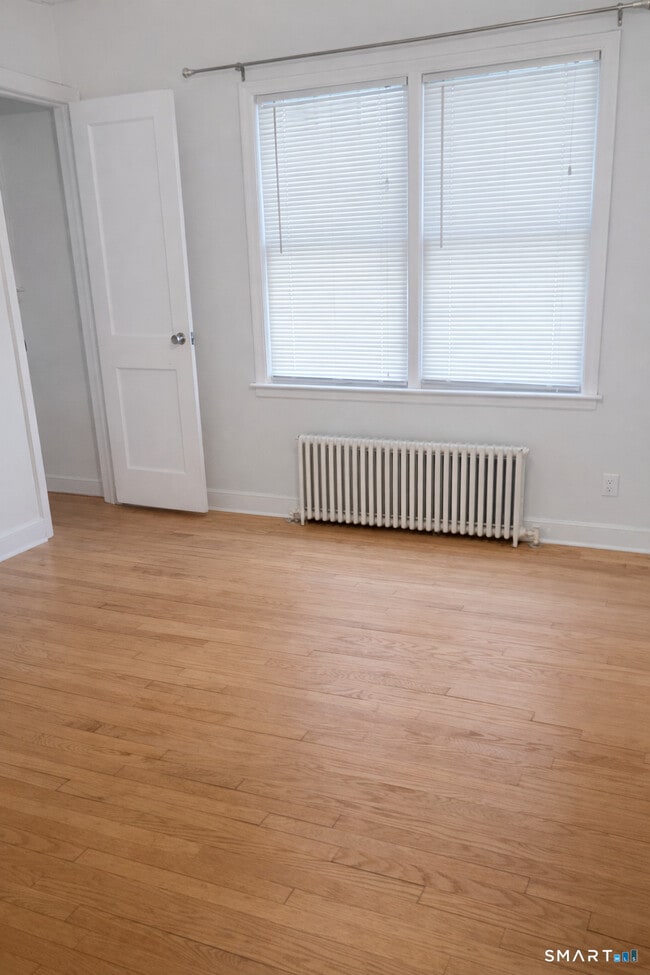 Building Photo - 53 Nordstrand Ave