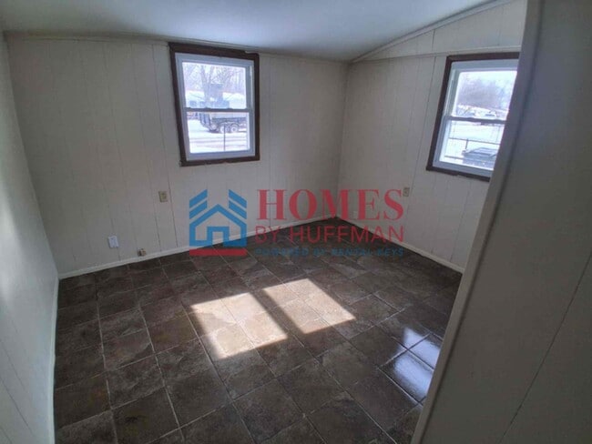 Building Photo - Two Bedroom House | Deposit Special!!!