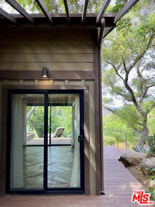 Building Photo - 21273 Entrada Rd