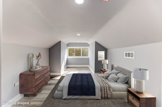 Building Photo - 2508 Kenilworth Ave