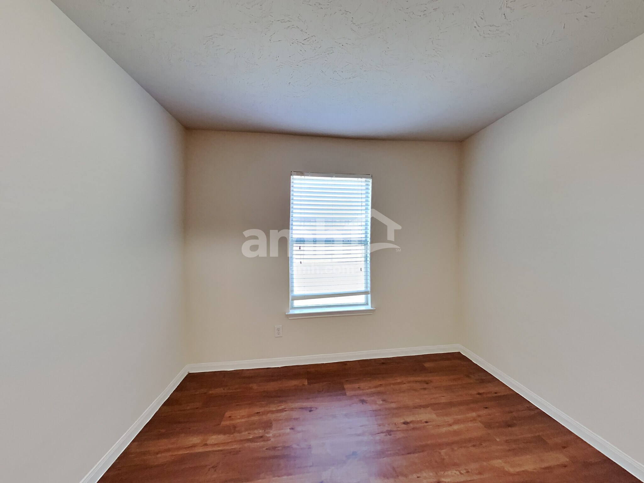 Building Photo - 3947 Hawthorn Glen Ct