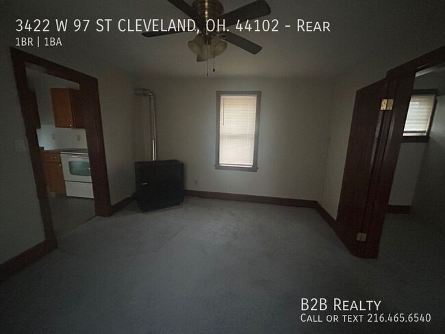 Building Photo - Charming 1-Bedroom Rear Unit in West Cleve...