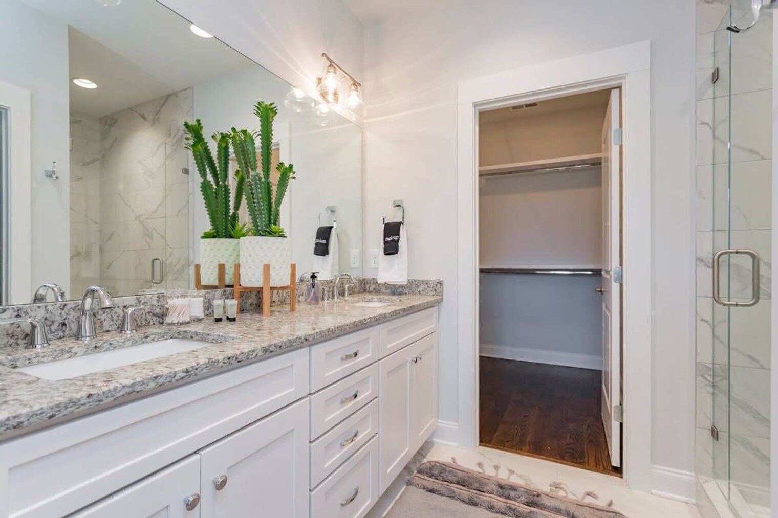 Building Photo - 505 Wedgewood Ave